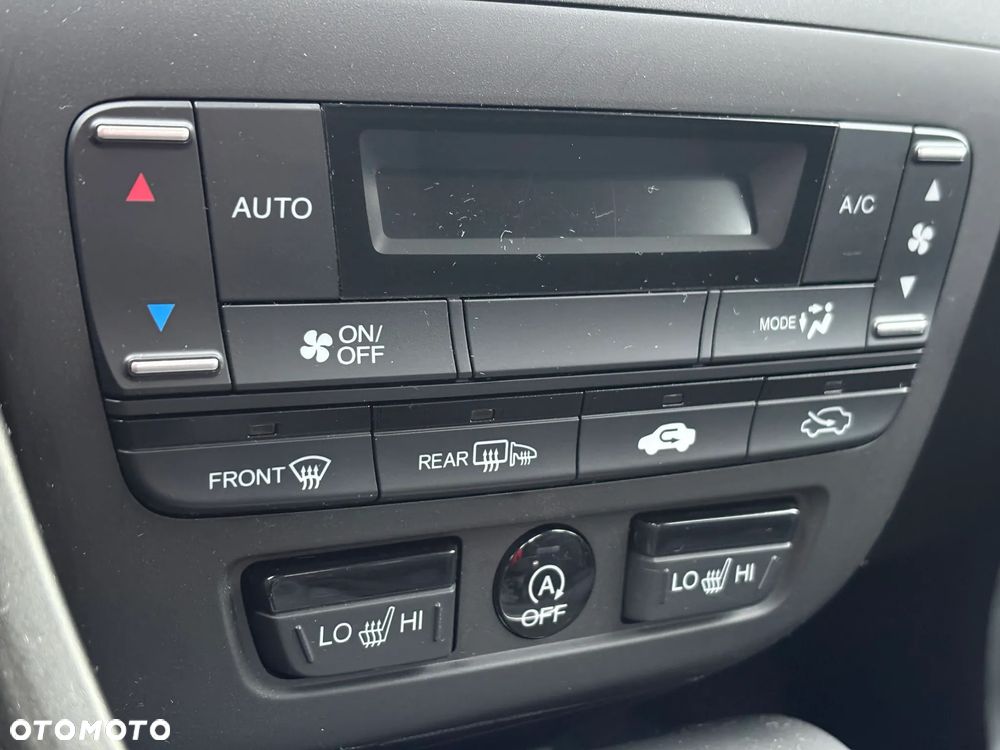 Honda Civic 1.4 i-VTEC Comfort - 14