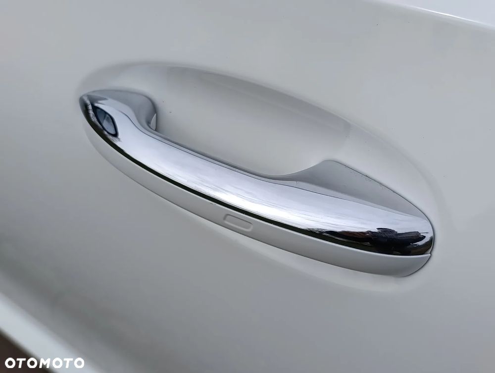 Mercedes-Benz Klasa C 300 d mHEV AMG - 11