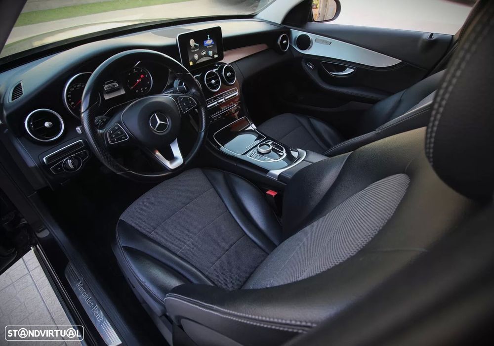 Mercedes-Benz C 200 - 6