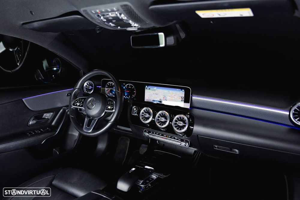 Mercedes-Benz A 180 d 7G-DCT AMG Line - 21