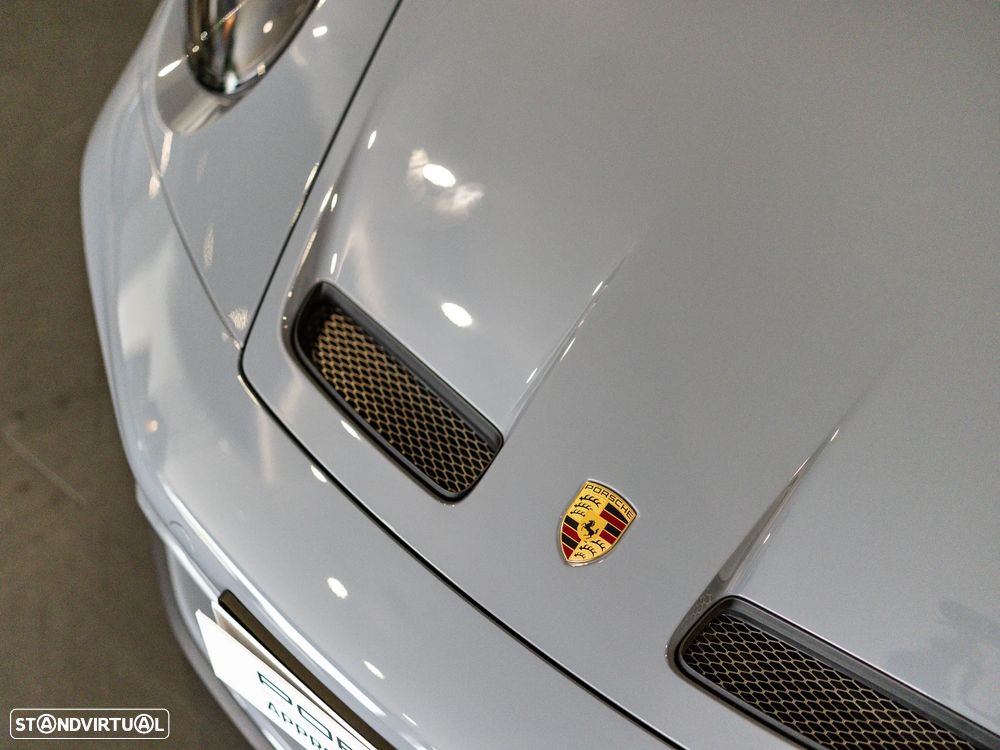 Porsche 911 (992) GT3 Touring Package PDK - 19