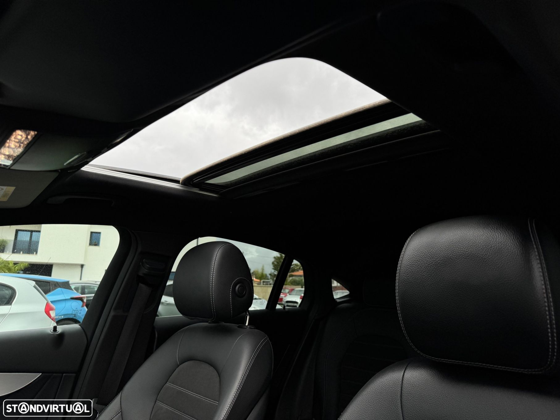 Mercedes-Benz GLC 300 e Coupé 4Matic - 46