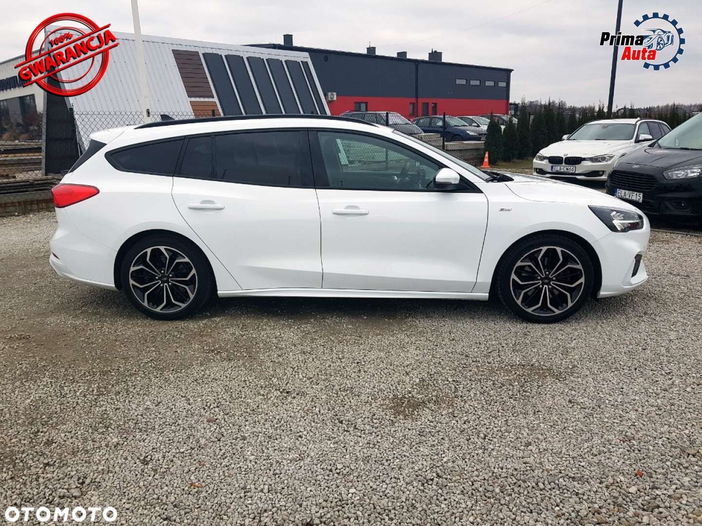 Ford Focus 1.0 EcoBoost Hybrid ST-LINE DESIGN - 10