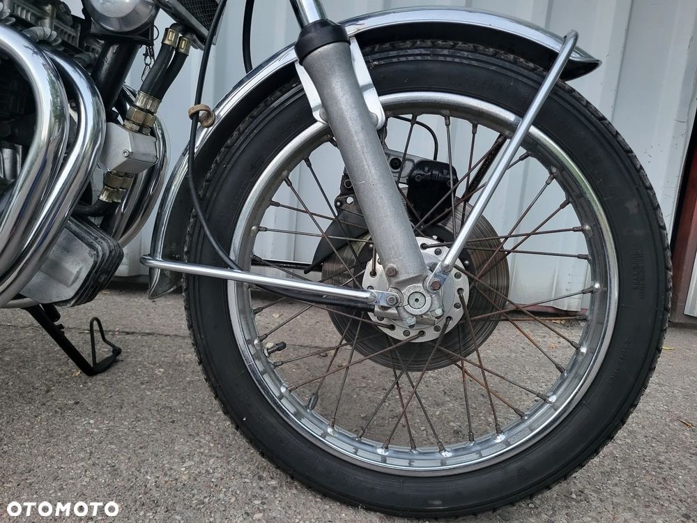 Honda CB - 17