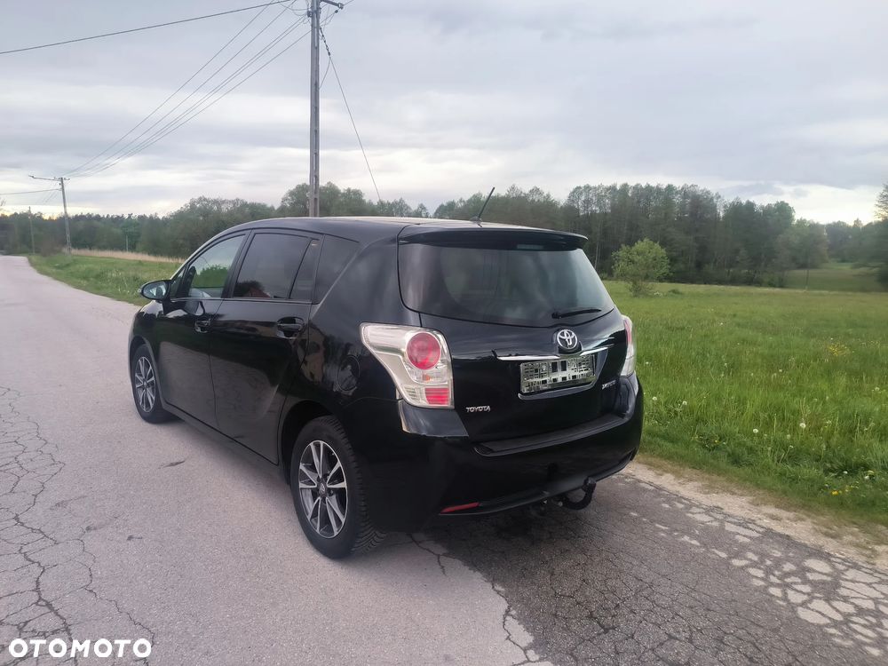 Toyota Verso - 30
