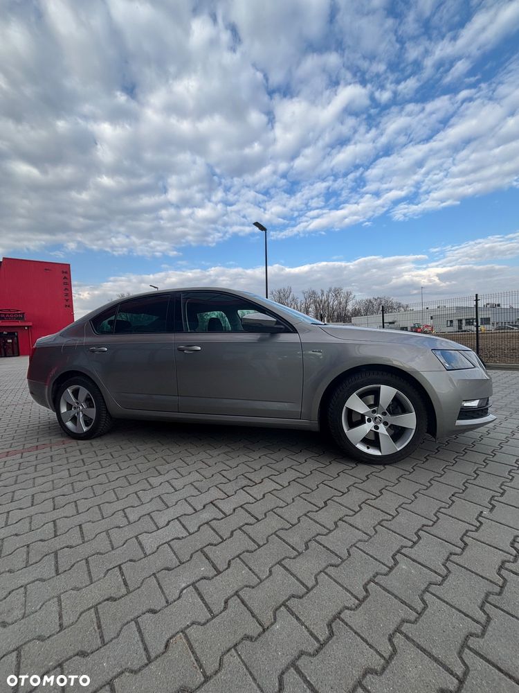 Skoda Octavia - 23