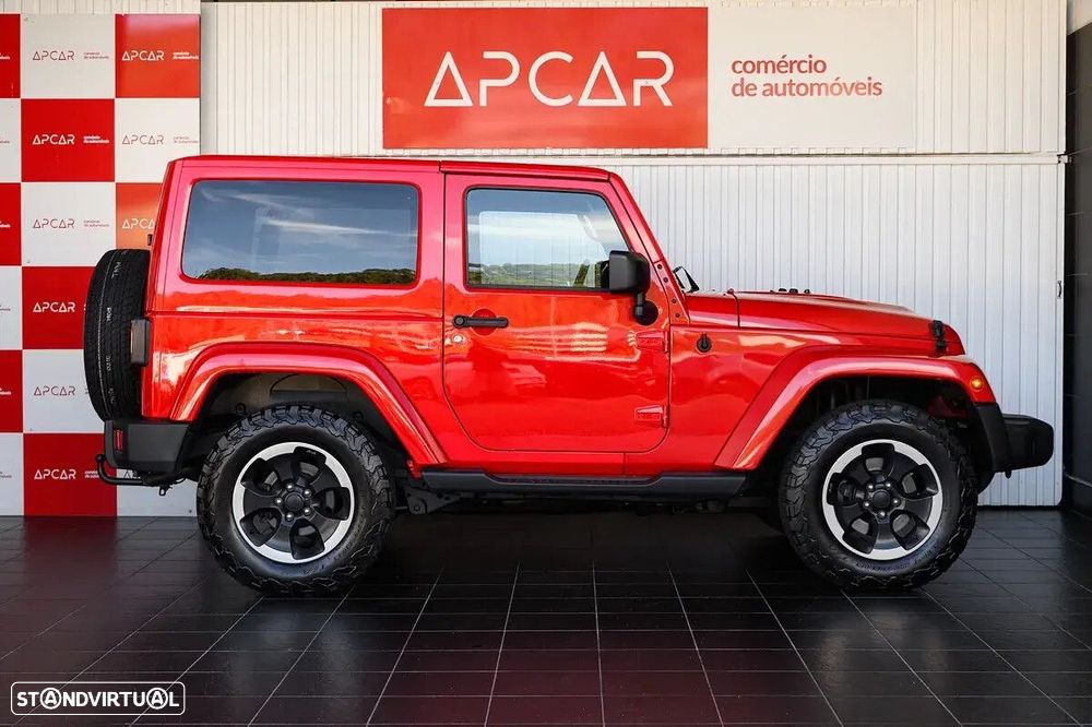 Jeep Wrangler 2.8 CRD Auto Sport - 3