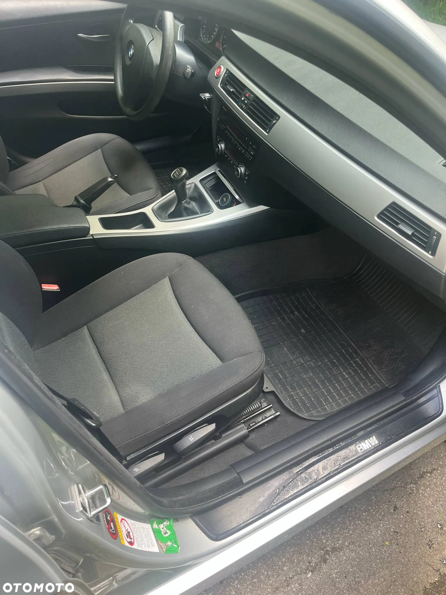 BMW Seria 3 318i - 10
