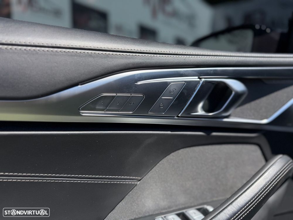 BMW 840 Gran Coupé - 26