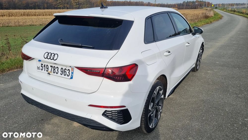 Audi A3 Sportback 2.0 TDI (clean diesel) S tronic S line Sportpaket - 8