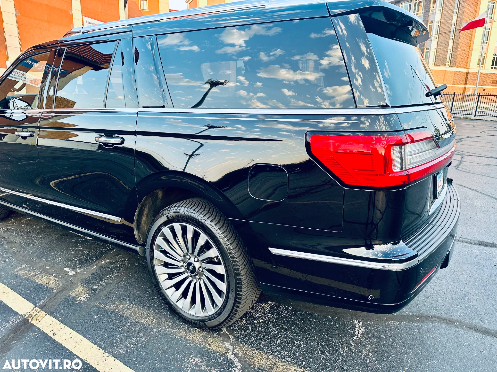 Lincoln Navigator - 23