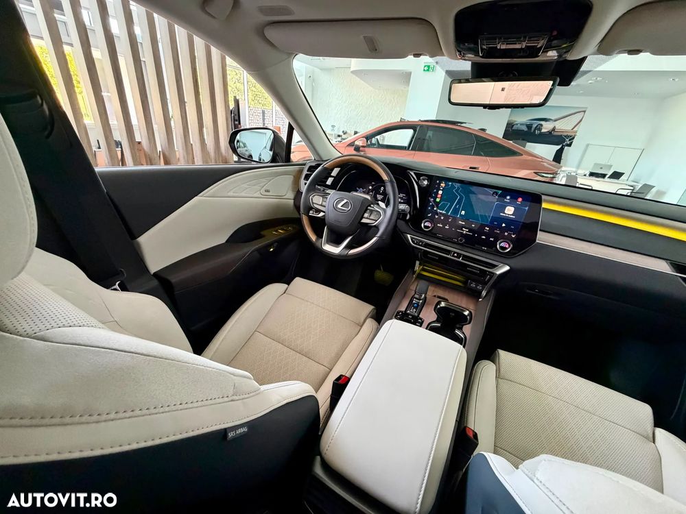 Lexus Seria RX 450h+ E-Four PHEV Luxury - 11