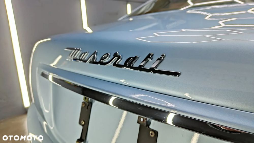 Maserati Quattroporte Standard - 10