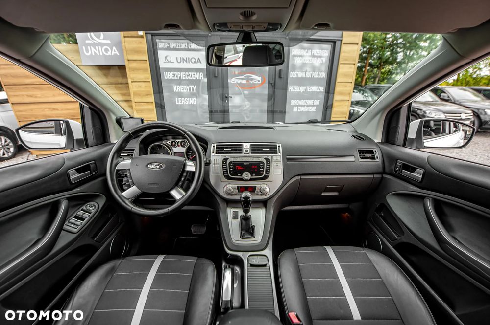 Ford Kuga 2.5 4x4 Trend - 23