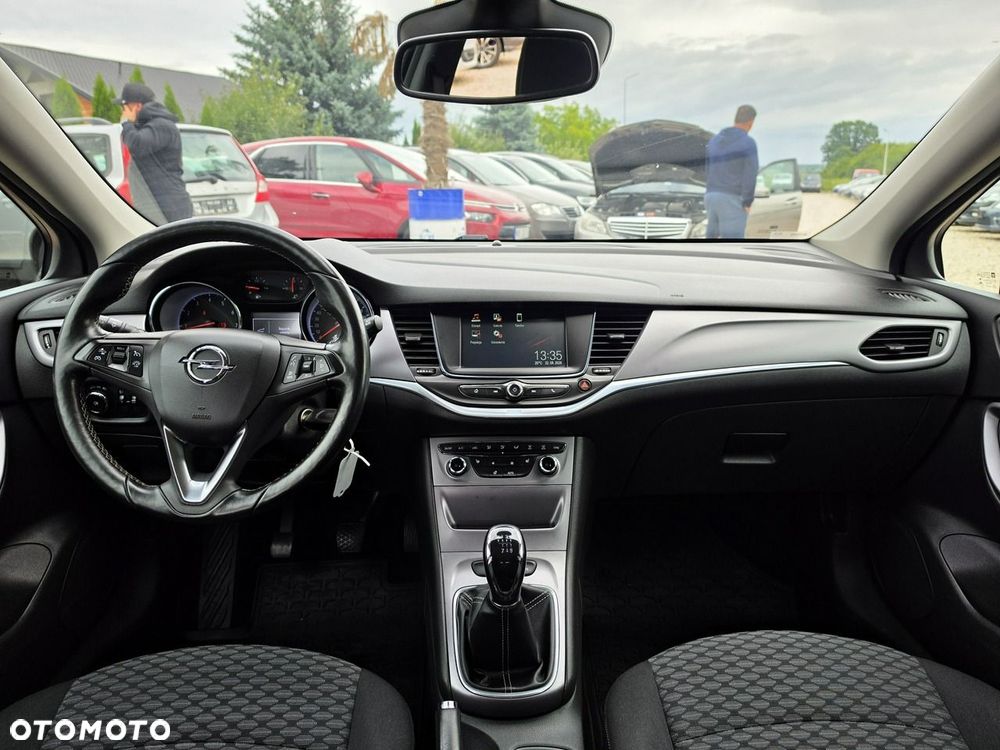 Opel Astra - 37