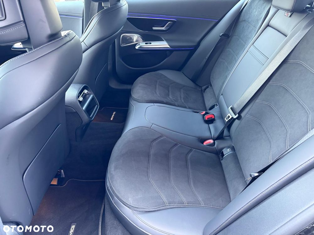 Mercedes-Benz Klasa E 220 d mHEV 4-Matic AMG 9G-Tronic - 16