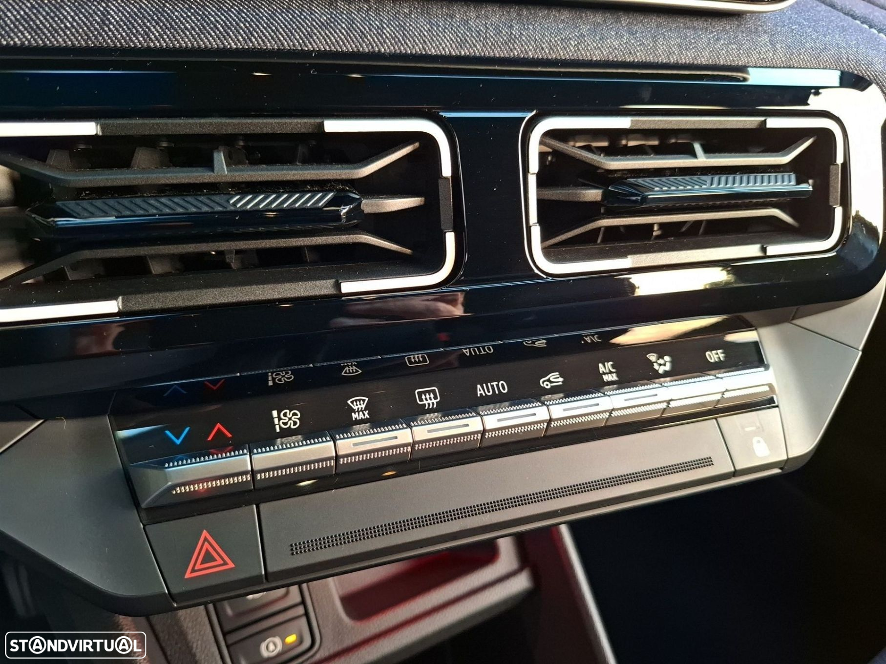 Renault 5 E-Tech 52 kWh Techno Autonomia Conforto - 22