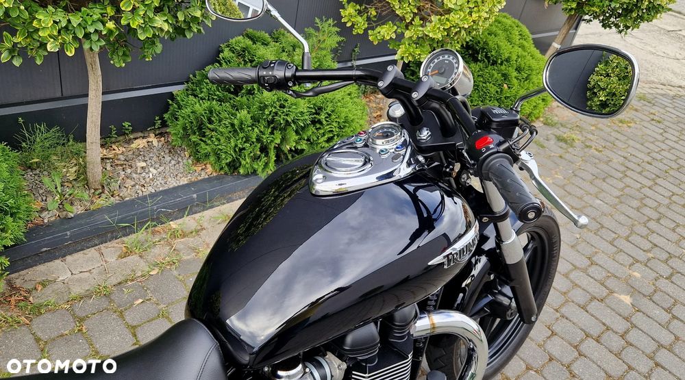 Triumph Speedmaster - 20