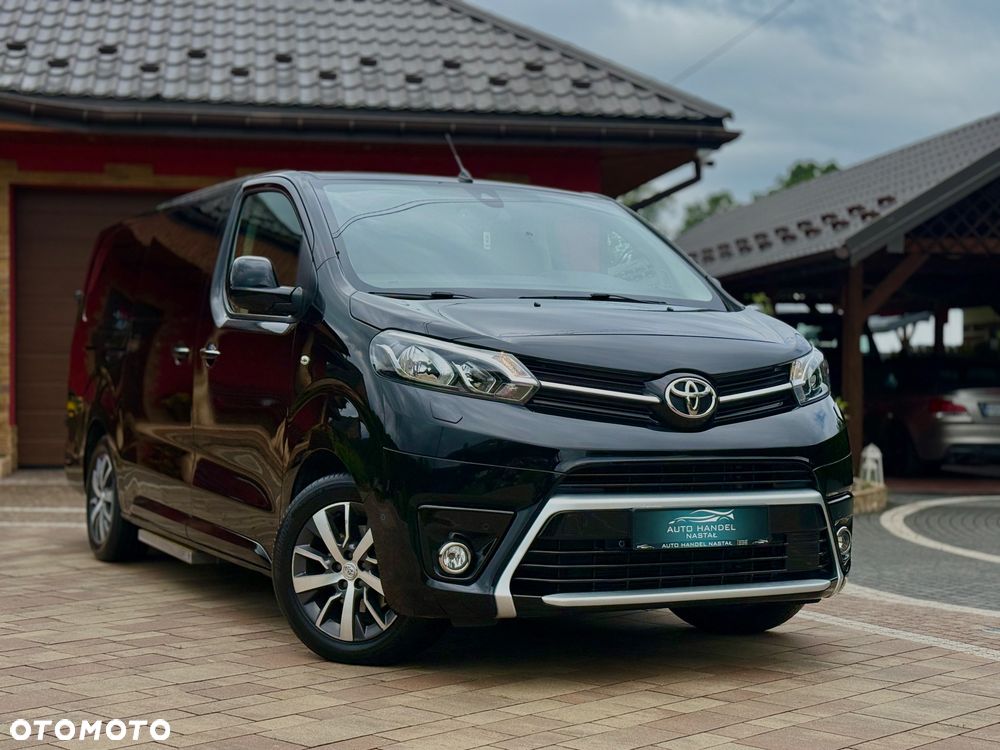 Toyota Proace Verso - 1