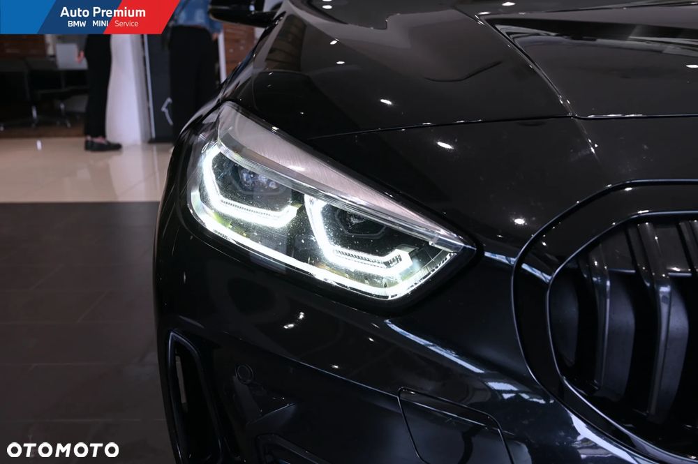 BMW Seria 1 118i - 23