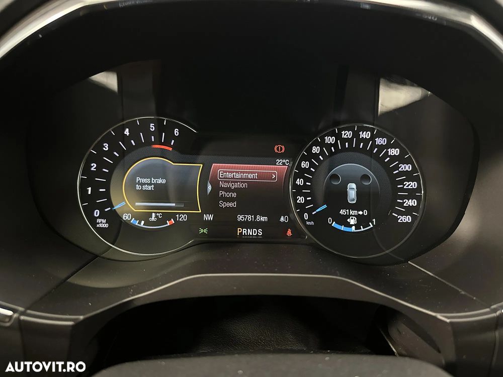Ford S-Max - 10