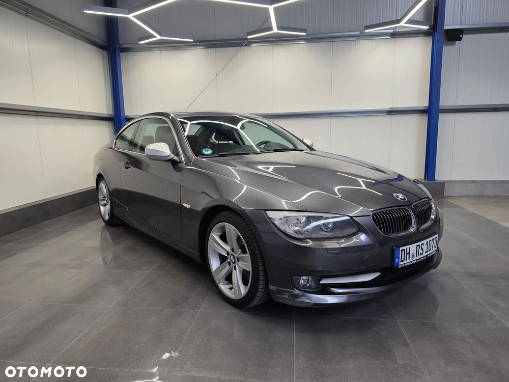 BMW Seria 3 320d Edition Exclusive - 7