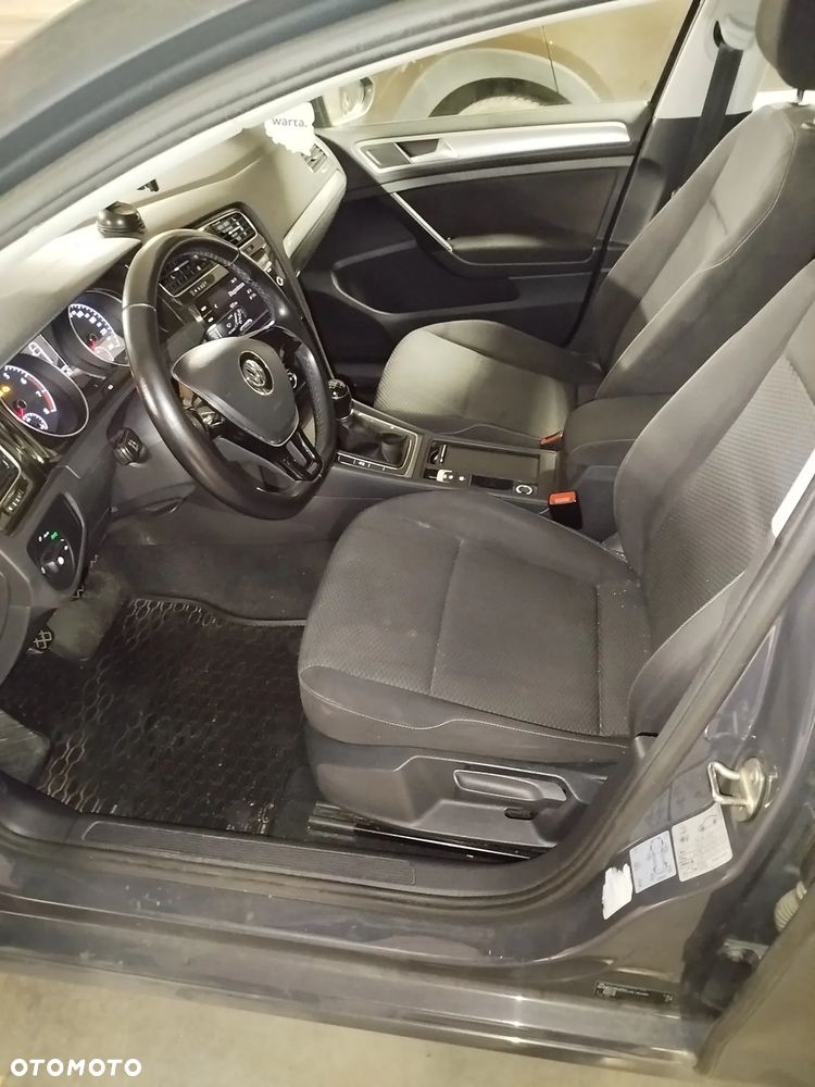 Volkswagen Golf VII 1.0 TSI BMT Trendline - 16