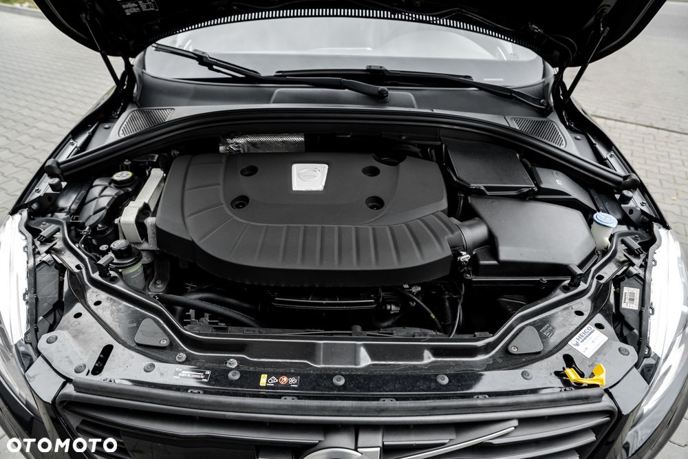 Volvo XC 60 D4 AWD Geartronic Summum - 40