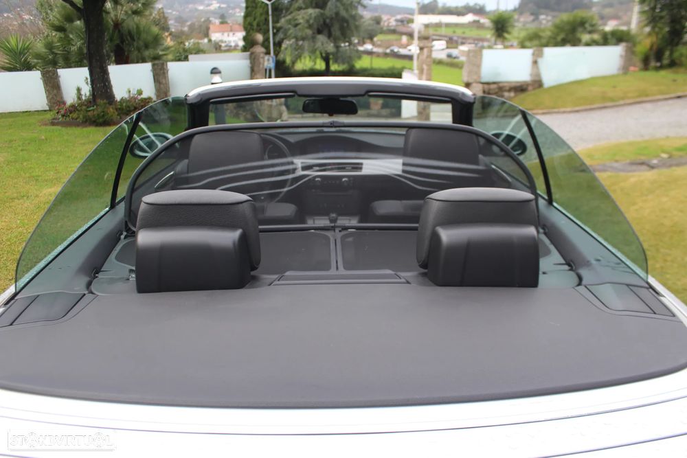 BMW 320 d Cabrio - 16