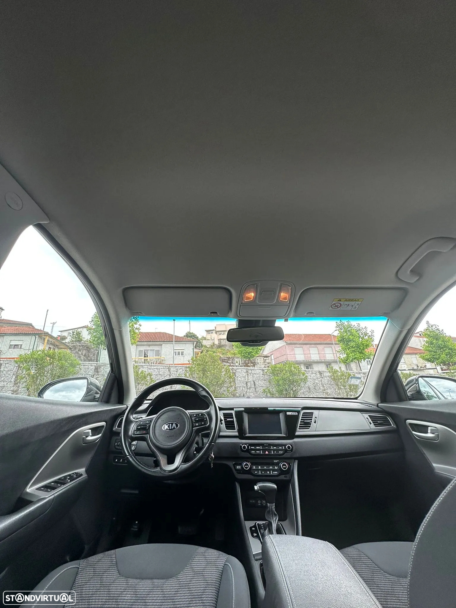 Kia Niro 1.6 GDi PHEV EX - 14