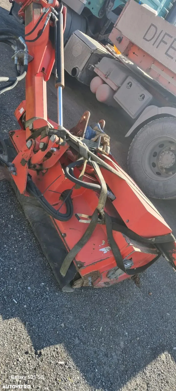 Alta Cositoare, tocătoare, tăietor crengi Maschio Gaspardo Lara 850 pentru drumuri - 5