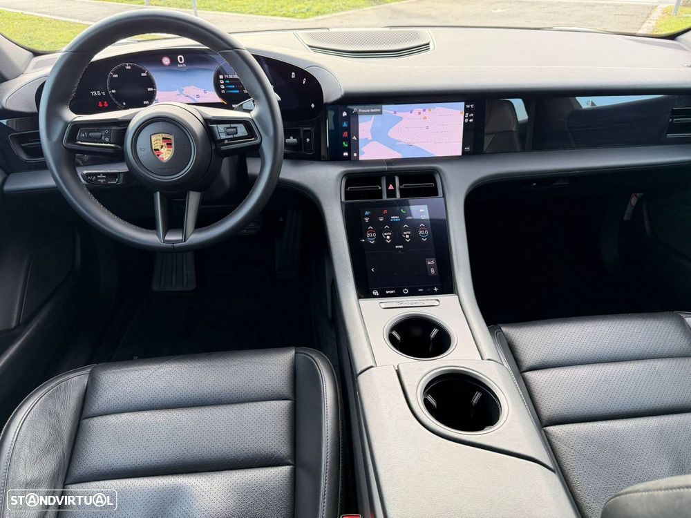 Porsche Taycan Standard - 15