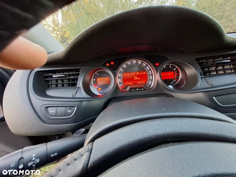 Citroën C5 2.0i 16V Confort - 13