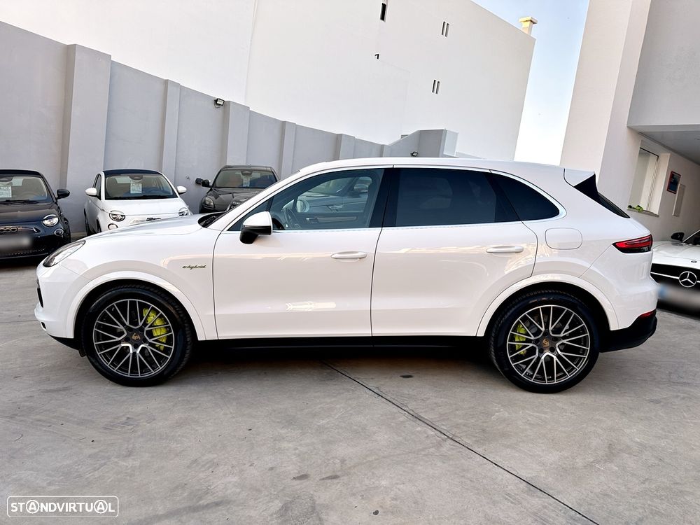 Porsche Cayenne E-Hybrid - 6