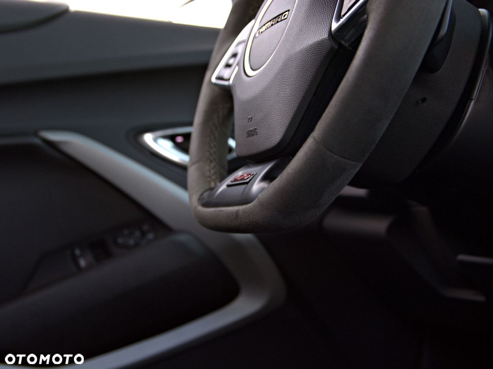 Chevrolet Camaro - 22