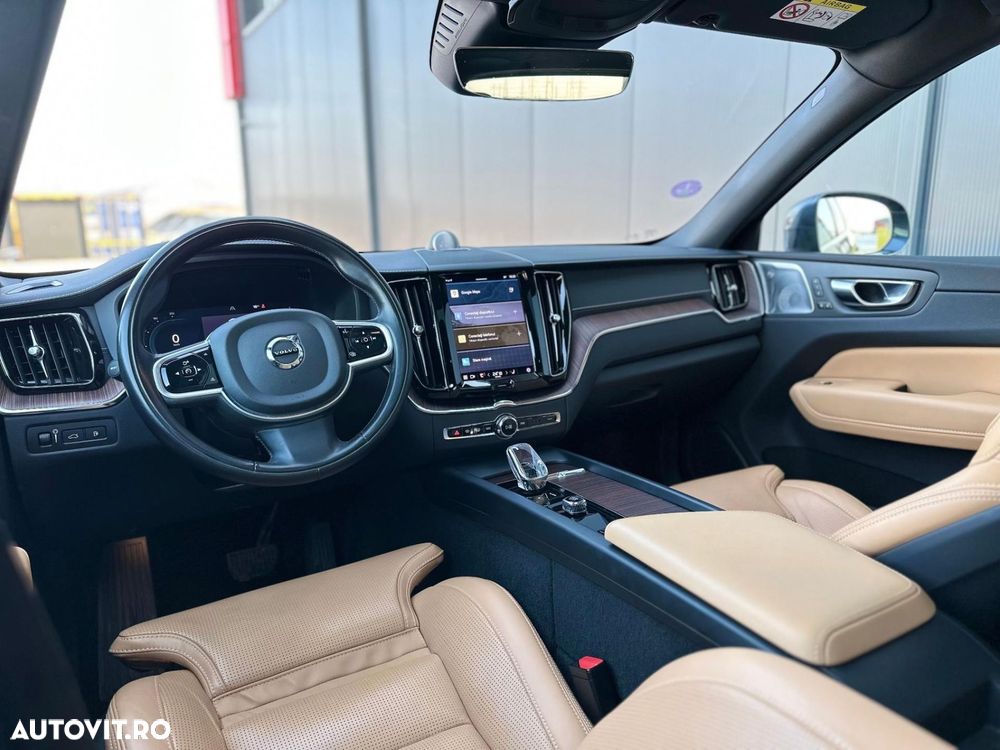 Volvo XC 60 Recharge T8 Twin Engine eAWD Inscription - 16