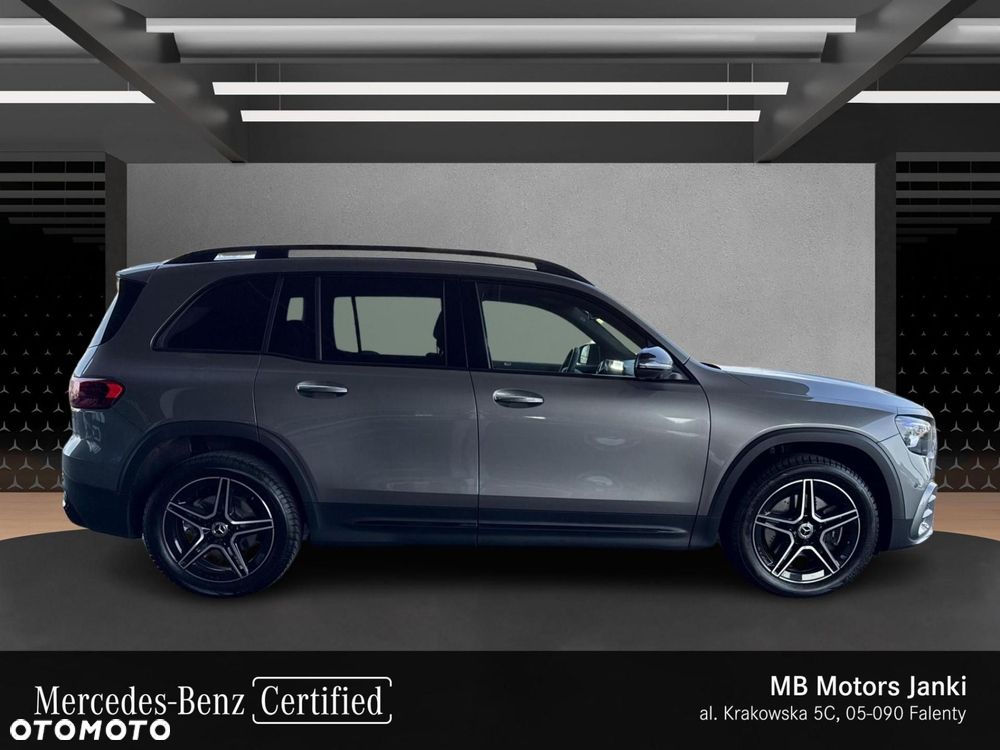Mercedes-Benz GLB - 7
