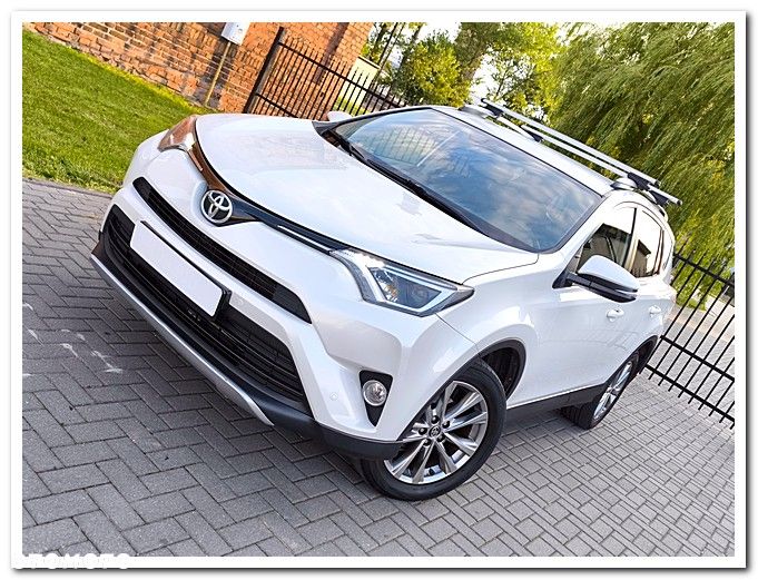 Toyota RAV4 2.0 D-4D 4x2 Start-Stop Executive - 3