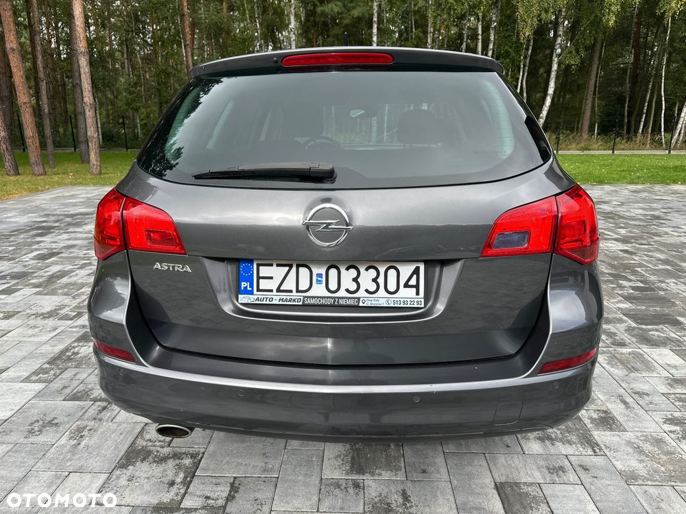 Opel Astra 1.4 Turbo Exklusiv - 32