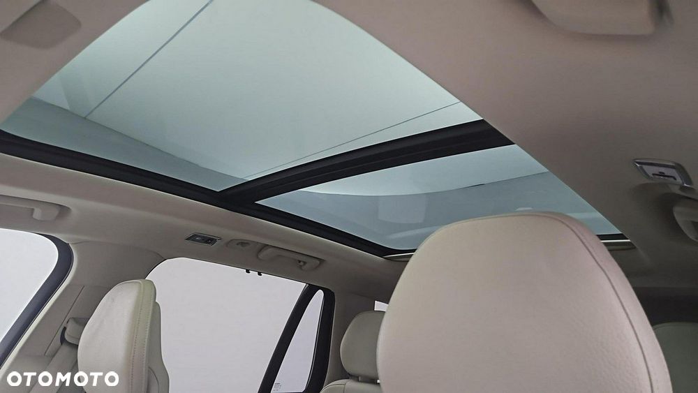 Volvo XC 90 - 27