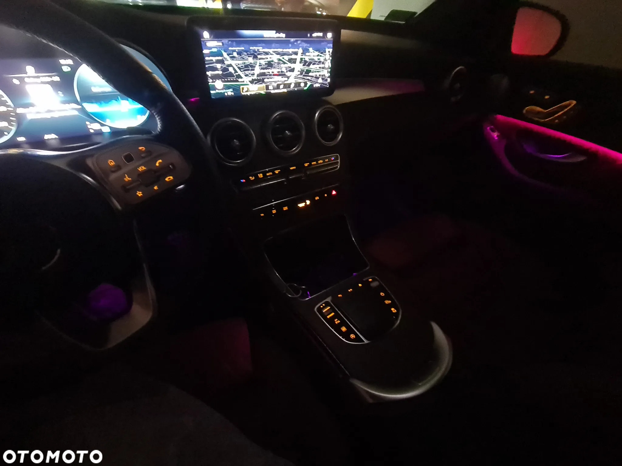 Mercedes-Benz GLC 220 d 4-Matic - 22