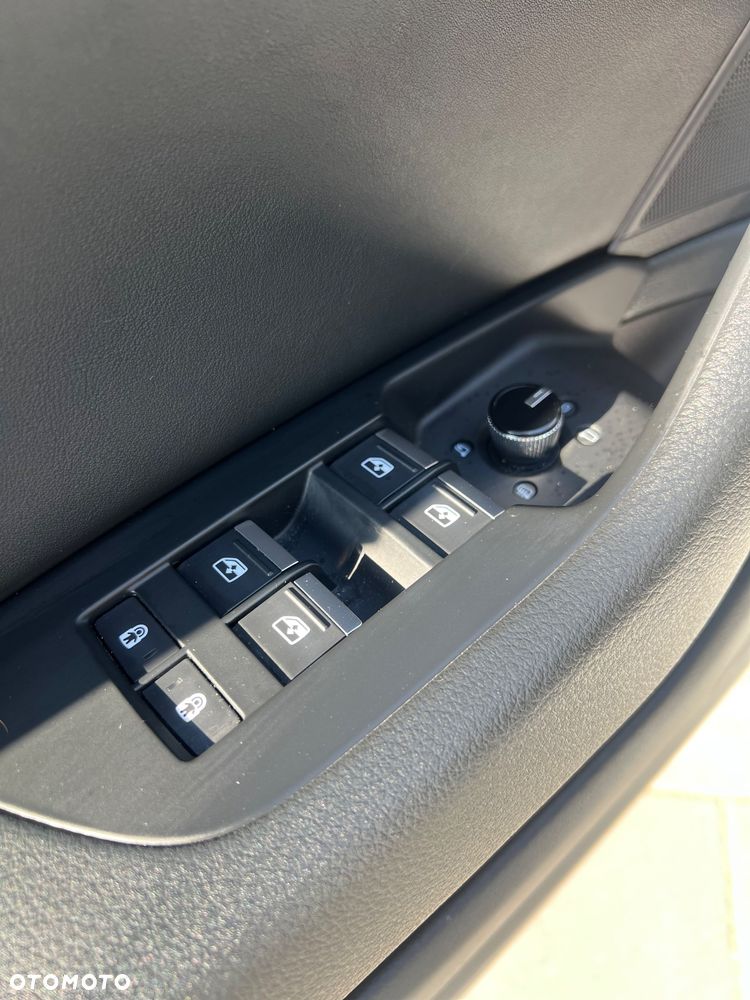 Audi A6 Limousine 40 TDI mHEV S tronic - 11
