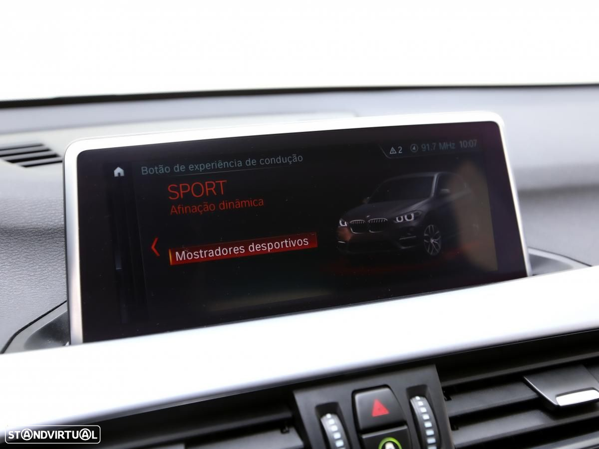 BMW X1 25 e xDrive Corporate Edition - 25