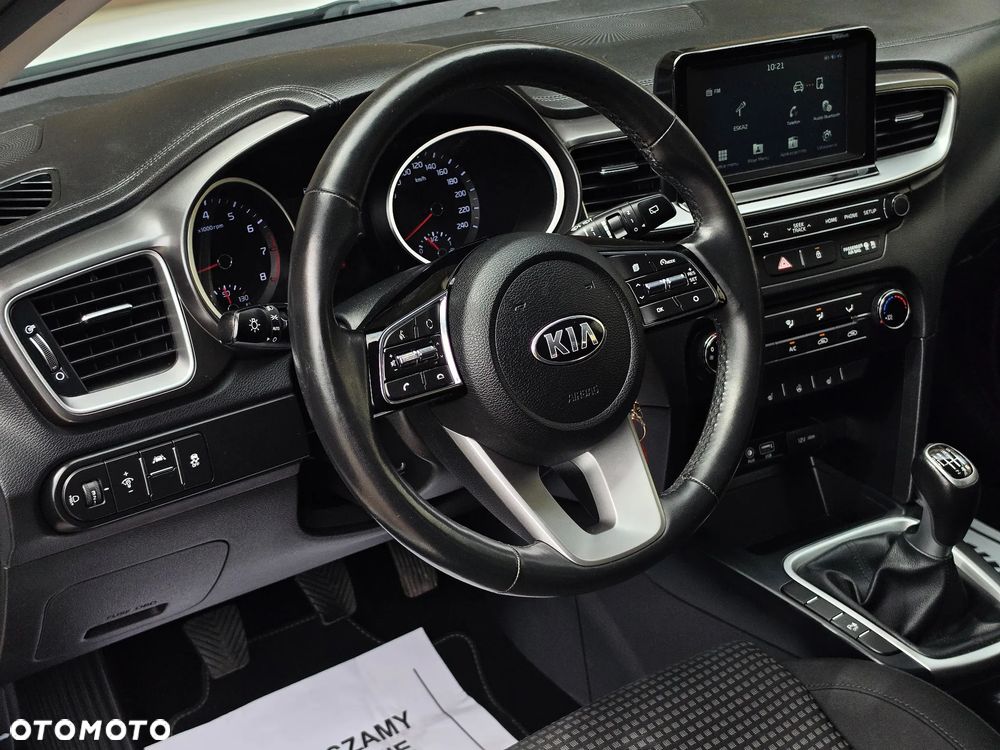 Kia Ceed 1.4 CVVT Attract - 5