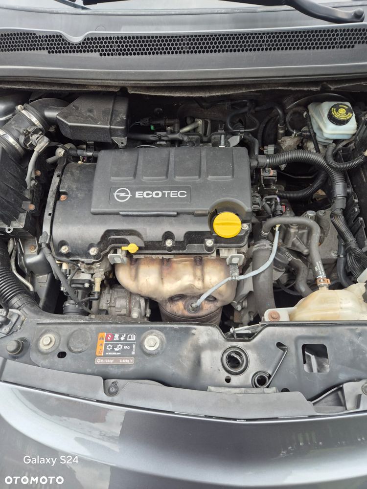 Opel Corsa 1.4 Color Edition - 10