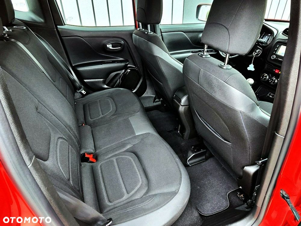 Jeep Renegade 1.4 MultiAir Night Eagle - 13
