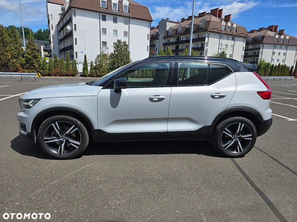 Volvo XC 40 - 4
