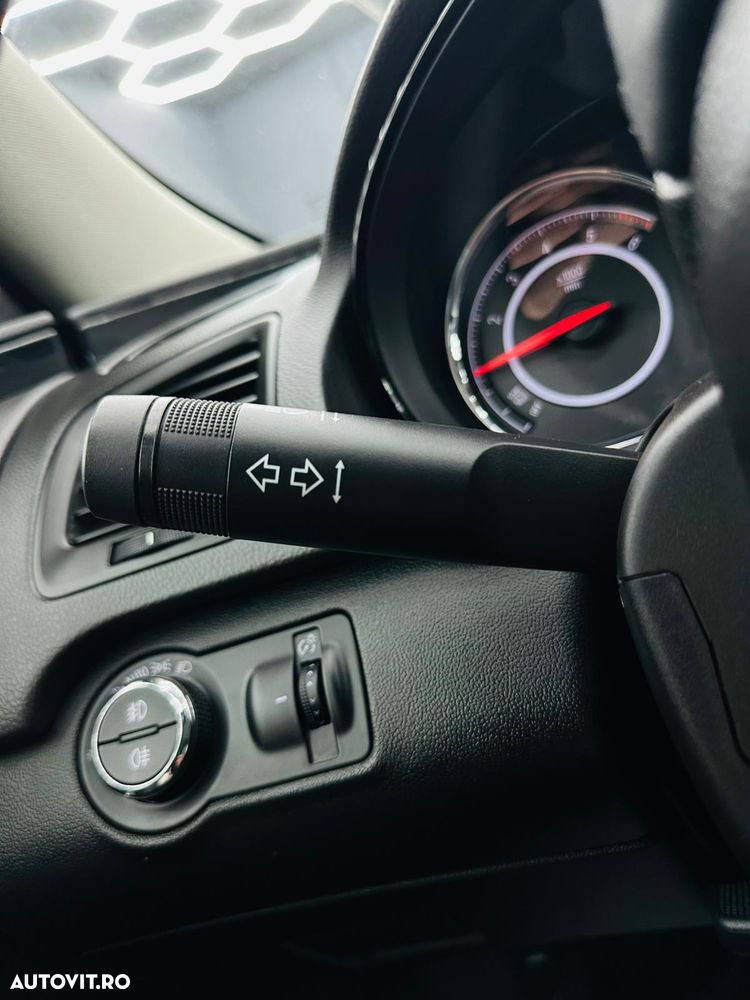 Opel Insignia 2.0 CDTI ecoFLEXStart/Stop Business Edition - 27