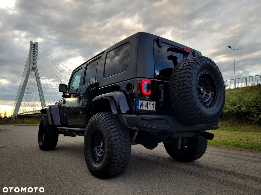 Jeep Wrangler Unlimited 3.8 Automatik Sahara - 18