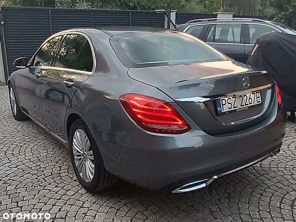 Mercedes-Benz Klasa C 180 9G-TRONIC Exclusive - 6